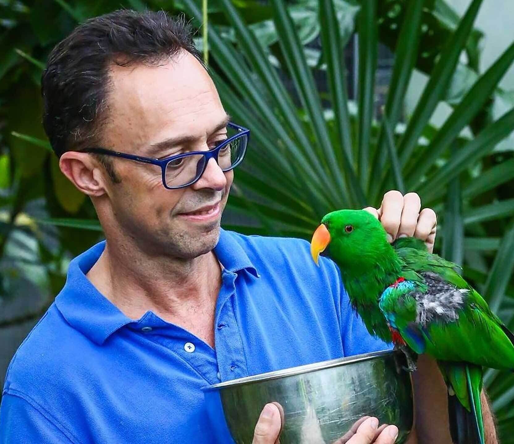 bird snack ขนมนก parrot macaw aviary นกแก้ว นกมาคอว์ นกปากขอ ขนม Kaytee เคธี่ เวอร์เซเล-ลากา versele-laga เดลิเนเจอร์ Delinature เบดูโก้ Beduco ลูกนก ลูกป้อน 